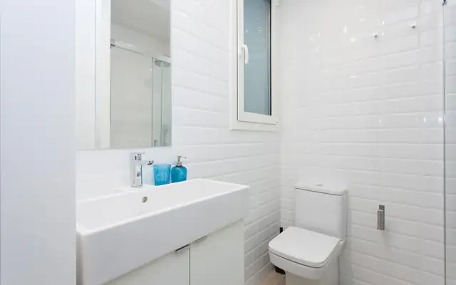 studio in La Sagrada Familia (Eixample) 4