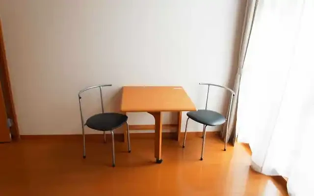 レオパレスアズール 1