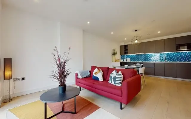 Hackney Road 13384# 0
