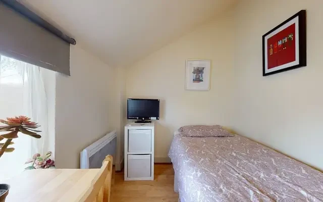 Saint Pauls Avenue 11553# 3