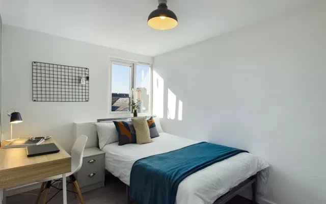 Flat 2 30 Haydn Avenue 2