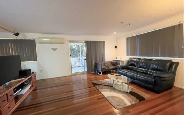 4 Cranberry St 0