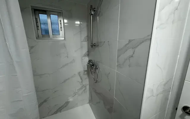 apartment near Calle de Begoña 3