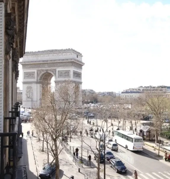 studio in 8th arrondissement, Paris