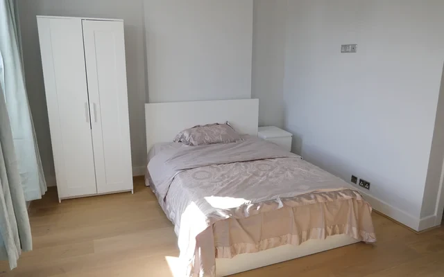 LH-Barkston Gardens B 1