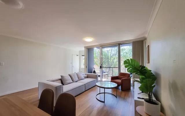 1 Shirley St 3