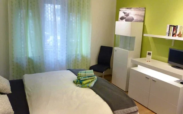 Apartment in Kreuzeskirchstrasse, Essen for 33 m² 1