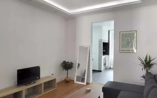 T1 Apartment for rent in Penha de Franca, Lisbon 1