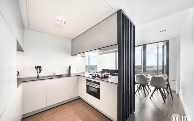 Amory Tower, The Madison London E14 2