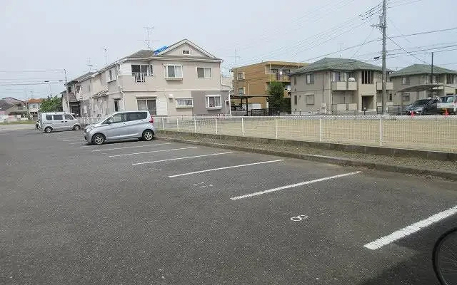 レオパレスラ・プランタン 2