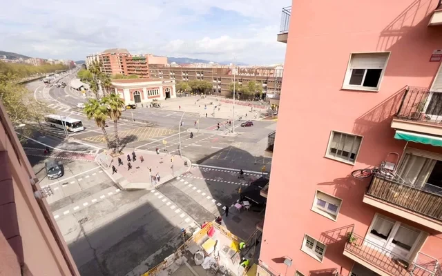 Passeig de Fabra i Puig 2