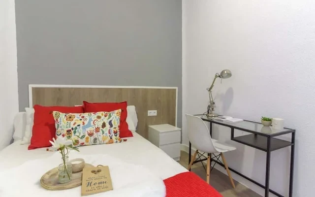 Appartamento Plaza de Santa Ana 4 3