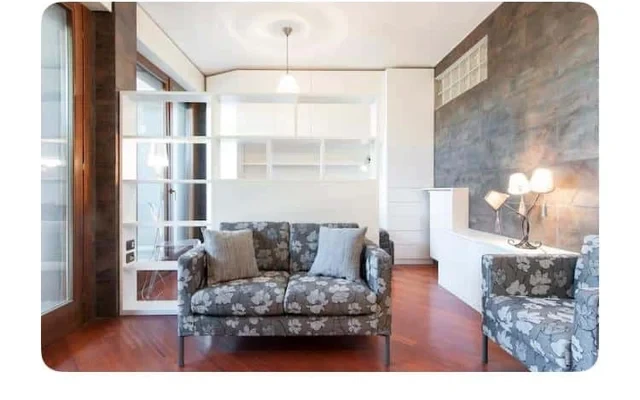 Appartamento in Via Gaetano de Castillia 2