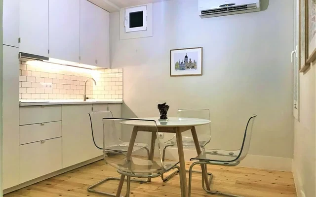 Calle de Embajadores 2