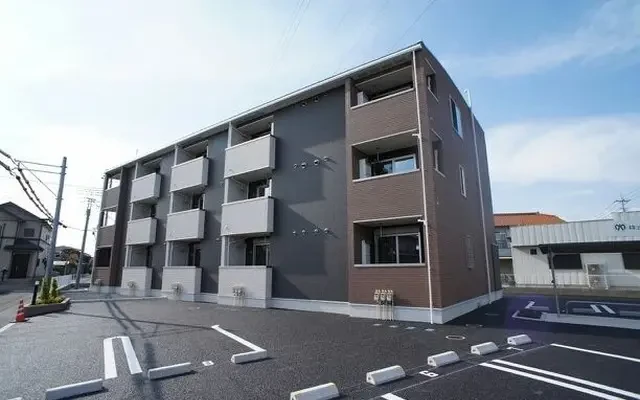 テ・ルサーマC 1階 - Isesaki student accommodation