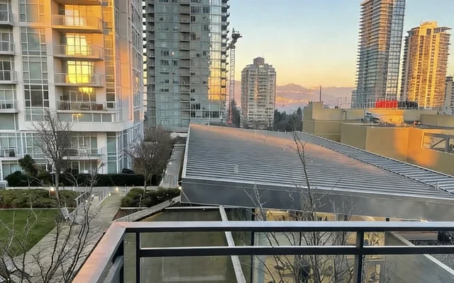 6098 Station Street 1