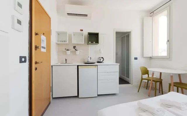 Apt 601 Milano Corso Magenta 3