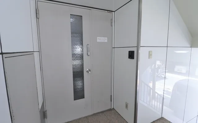 Co-living house R Kitashinjuku 0