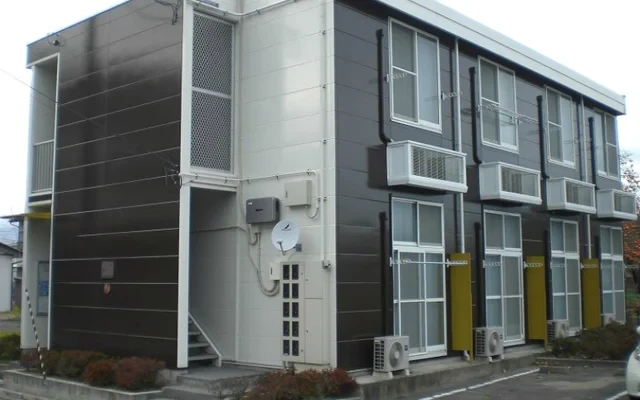 レオパレス香久山第２ 0