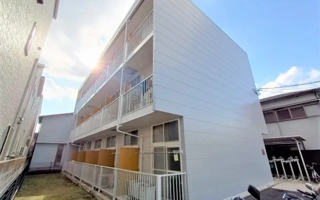 レオパレスルシェルブルー東大阪 0