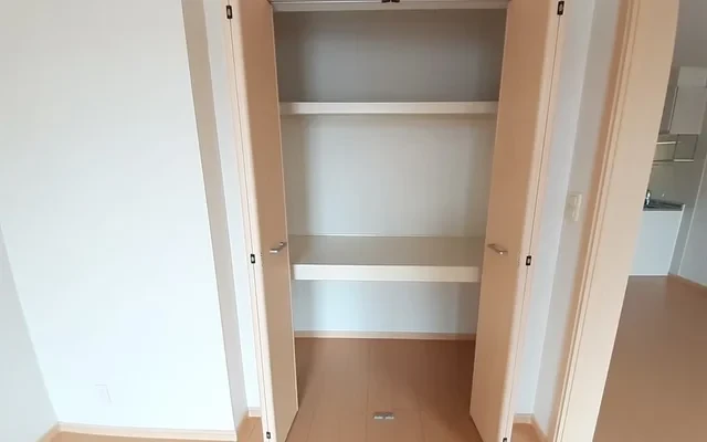 Arc-en-Ciel Rental Apartments 1