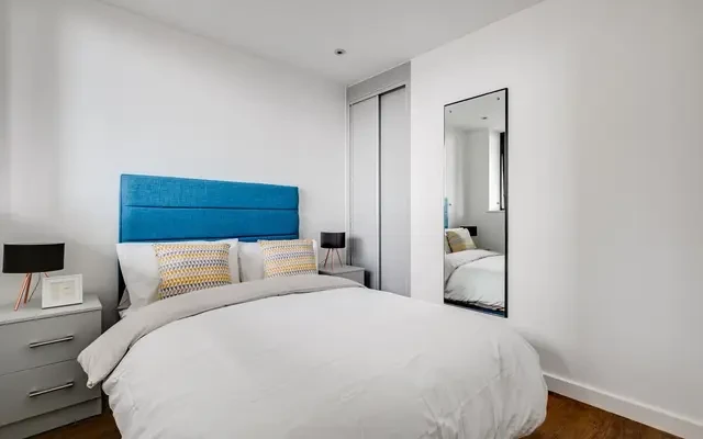 Wales Farm Road, London, W3 6GZ 2