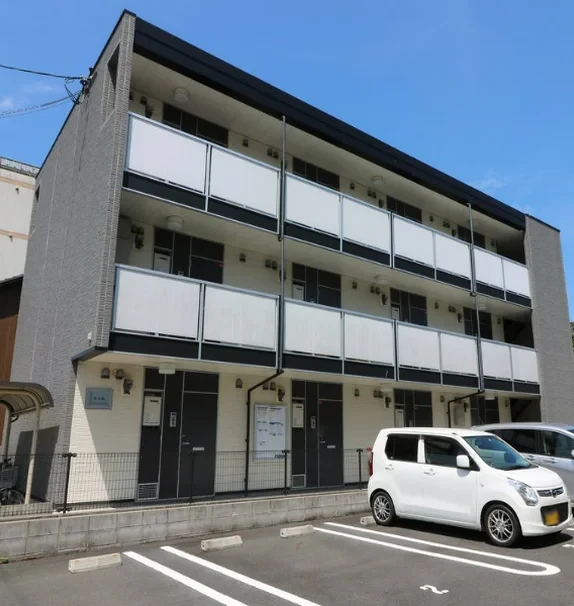 レオパレス萬代橋