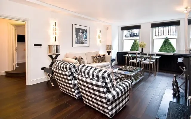 Rutland Court, Rutland Gardens, Knightsbridge, London, SW7. SW7 1BW 1