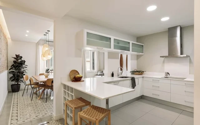 Tikal - 3 bedrooms and balcony in Sant Gervasi 2