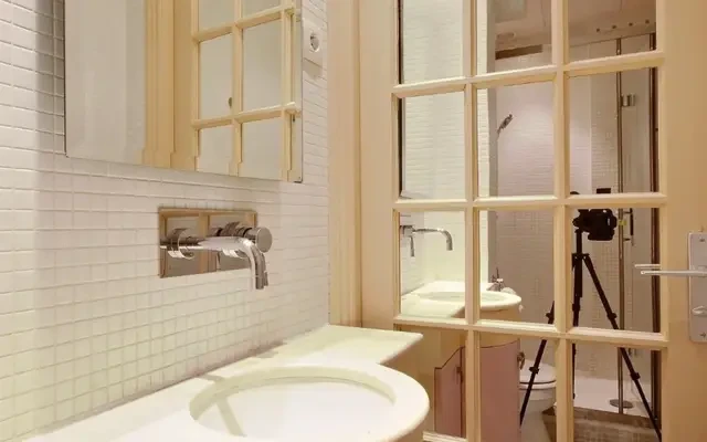 studio in 1st arrondissement 4