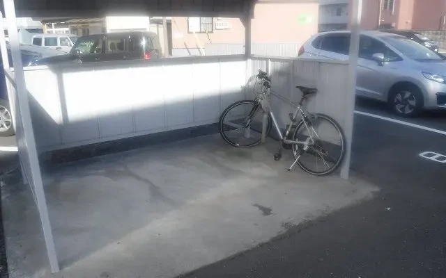レオパレスシェソワ 1