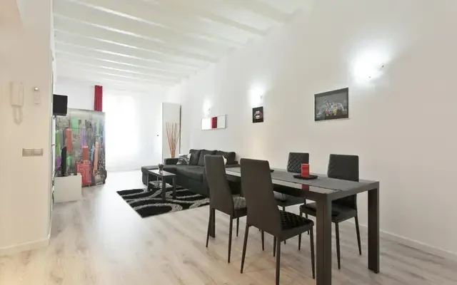 studio in El Raval (Ciutat Vella) 2