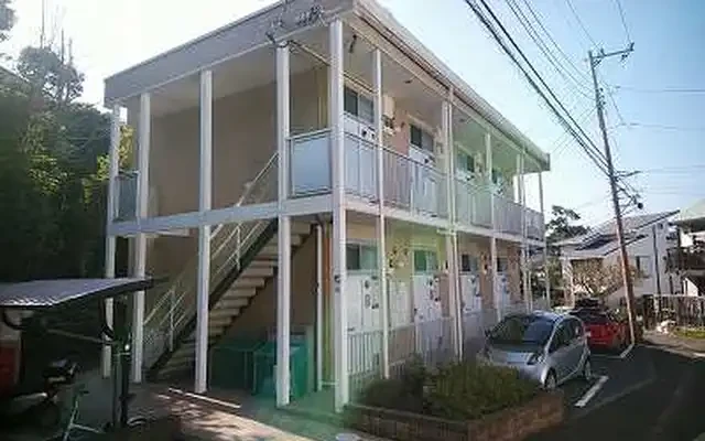 レオパレス浄明寺 0