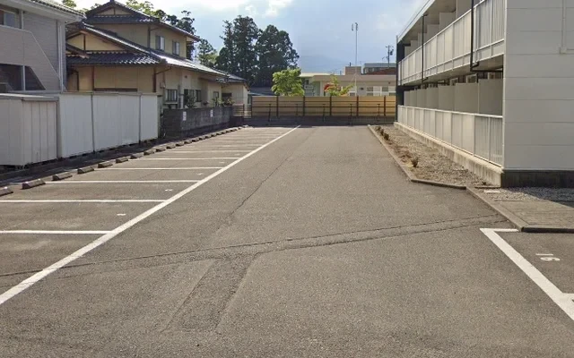 レオパレスフローラ 4