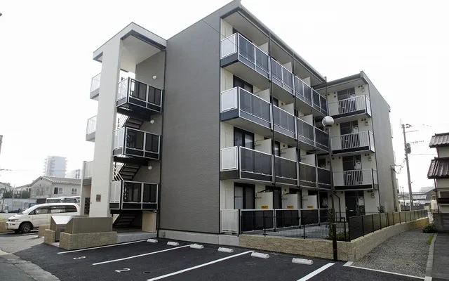 レオパレスリフレ琴平 204号室 0