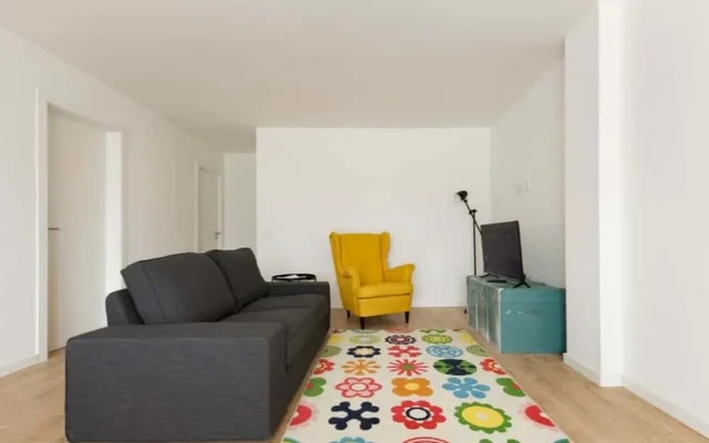 T2 Apartment with pool in Charneca de Caparica, Lisbon  (SEP-MAY Only) 0