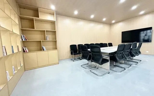 窝趣深圳横岗大运AI小镇三店公寓 0