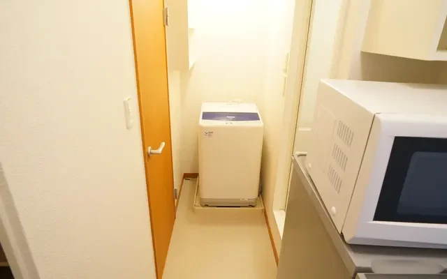 レオパレスエスト 1