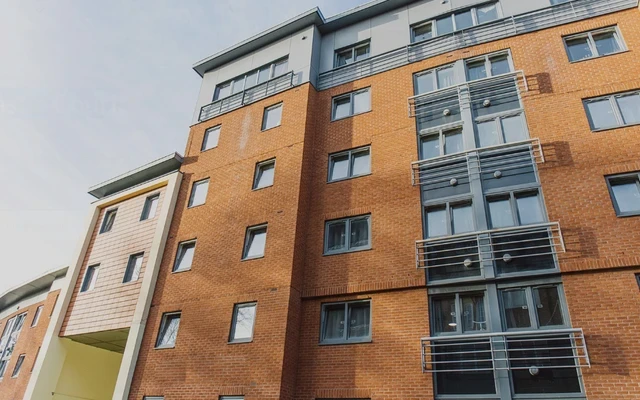 Castle Court 0
