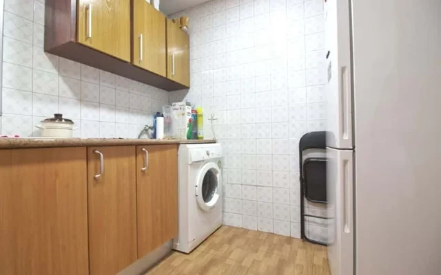 Piso de 4 habitaciones en Algiros 4