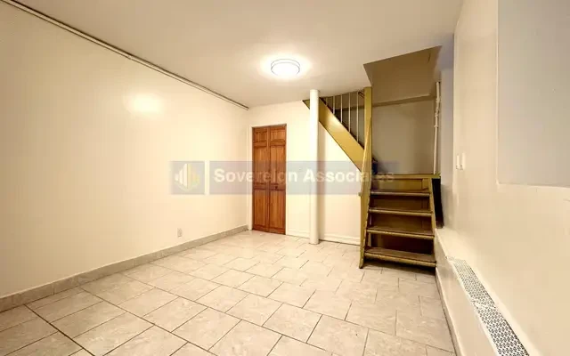 3133 Broadway 4