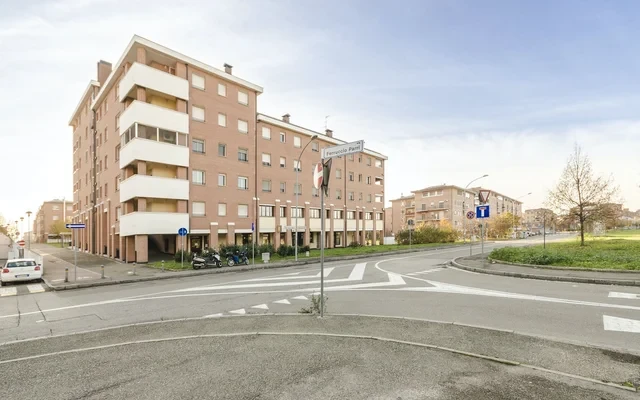 Via Ferruccio Parri 3
