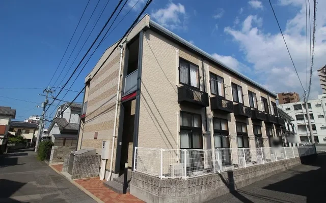 レオパレスクレセント山越 0