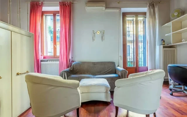 Cozy and fancy studio on the Navigli 1