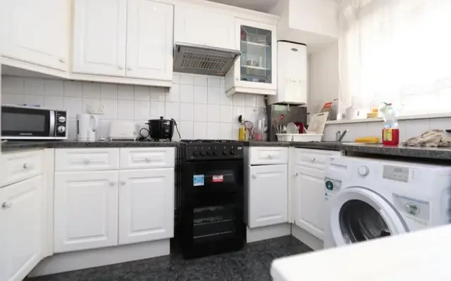 apartment in Isle of Dogs 4
