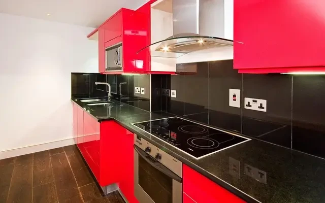 Rutland Court, Rutland Gardens, Knightsbridge, London, SW7. SW7 1BW 3