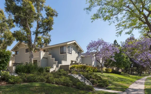 Woodbridge Villas 0