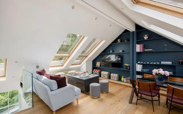 Clarendon Road, London, W11 2HR 1