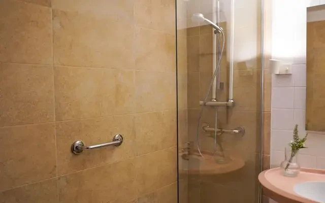 apartment in La Sagrada Família (Eixample) 3