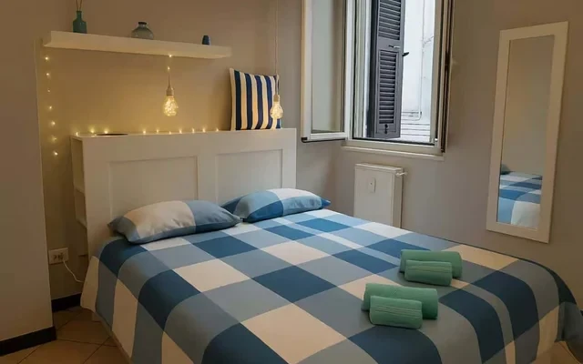 Bilocale in Via Giovanni Torti 36 0